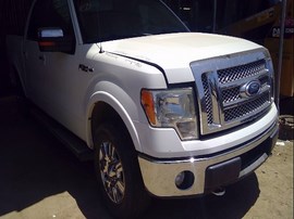 2011 FORD F150, WHITE, LARIAT, CREW, 5.0, 4X4, AT,   F25104